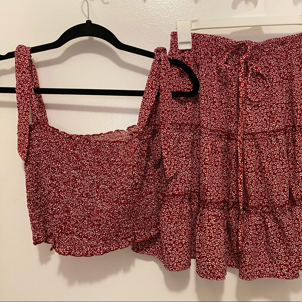Cropped top and skirt set